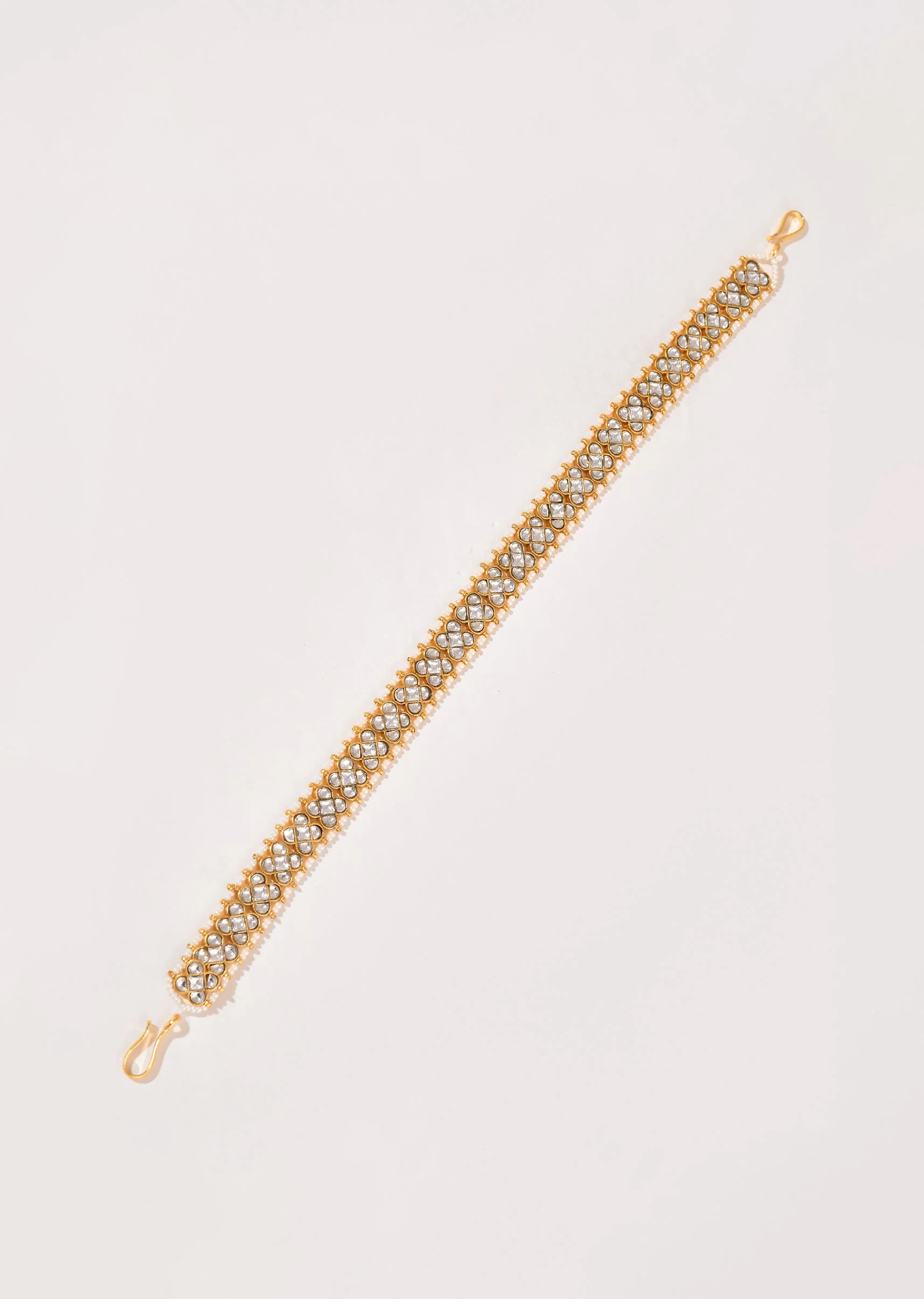White and Gold Kundan Mathapatti - Image 2