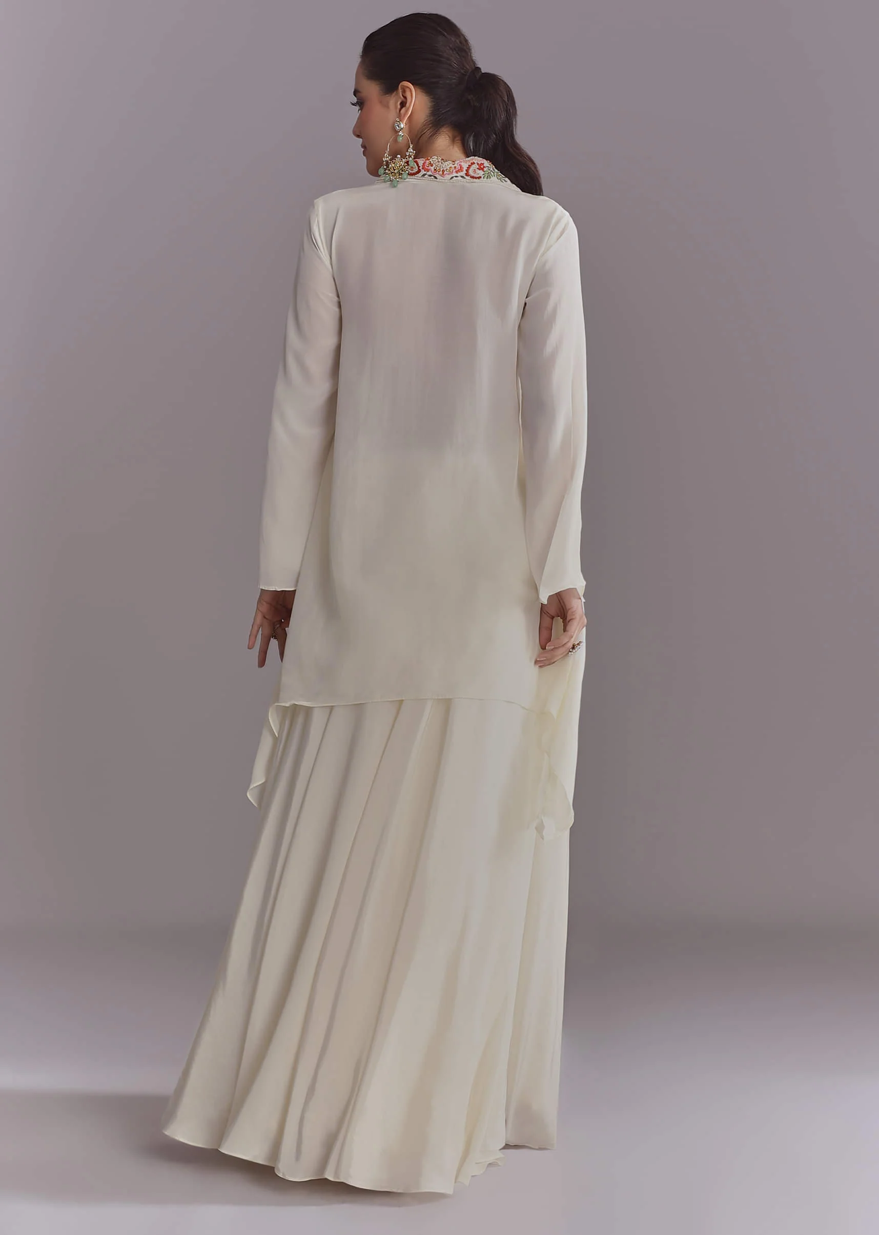 White Crepe Palazzo Suit With Thread And Resham Work - Image 5