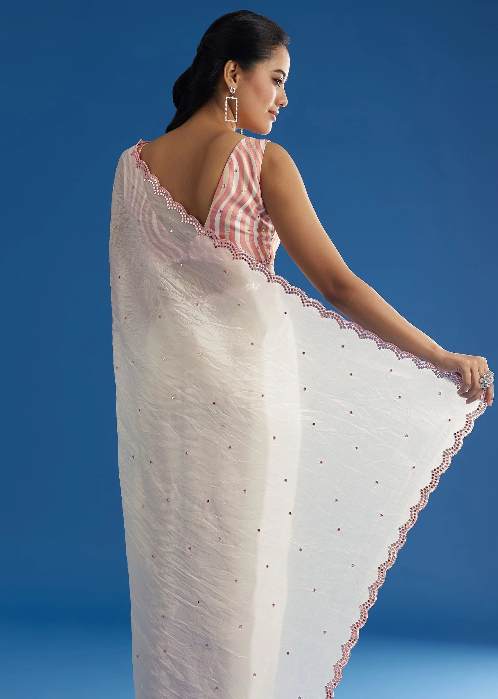 White Crepe Silk Saree With Mirror Scallop Border And Pink Contrast Blouse - Image 6