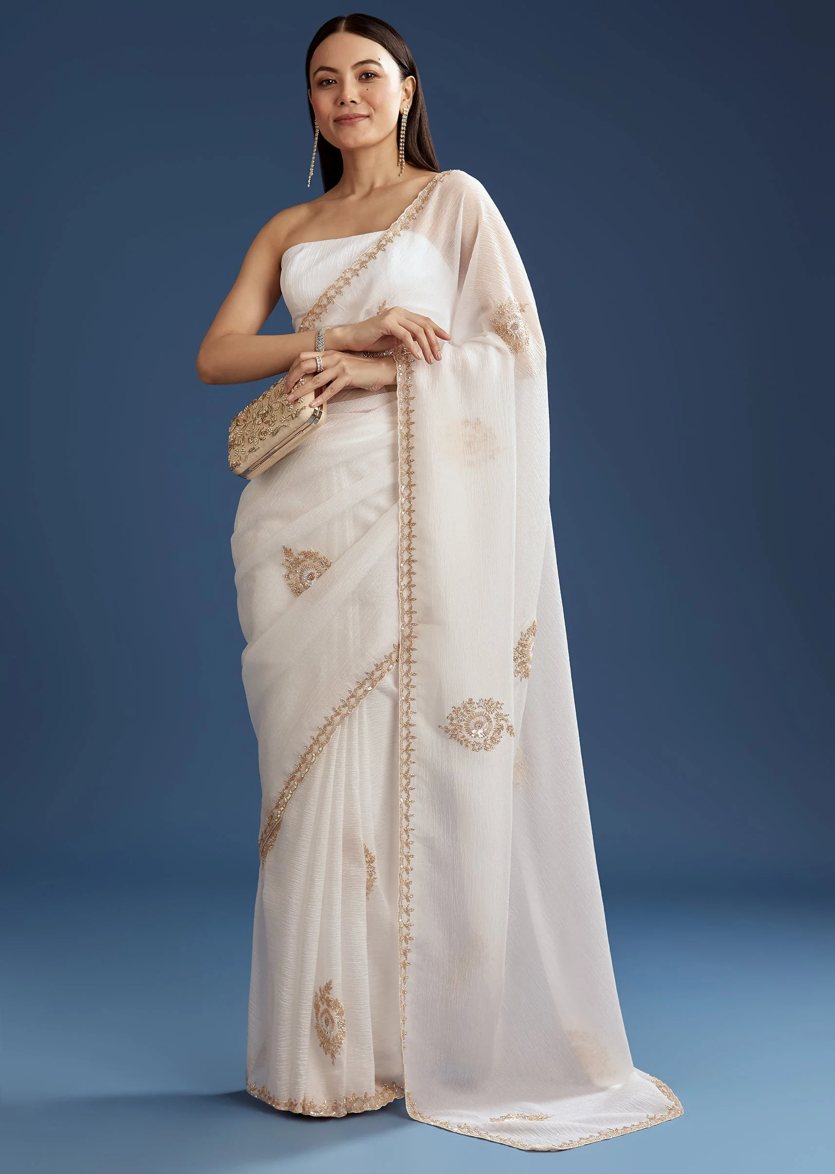 White Crushed Tissue Cutdana And Sequin Embroidered Saree - Image 5