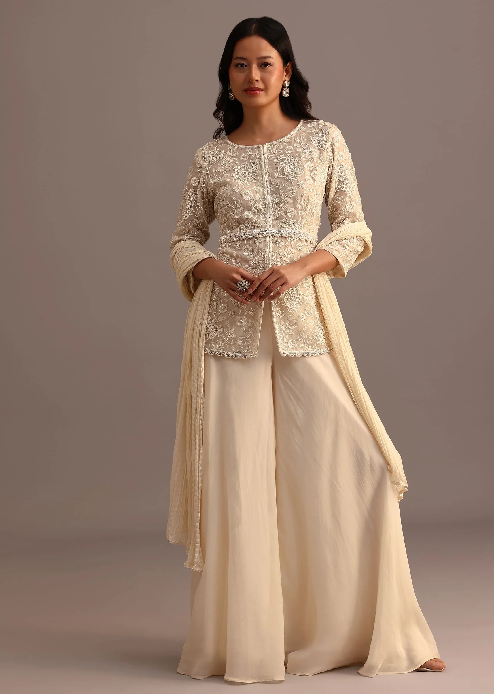 White Embroidered Kurti Palazzo Set With Chiffon Dupatta And Belt - Image 2