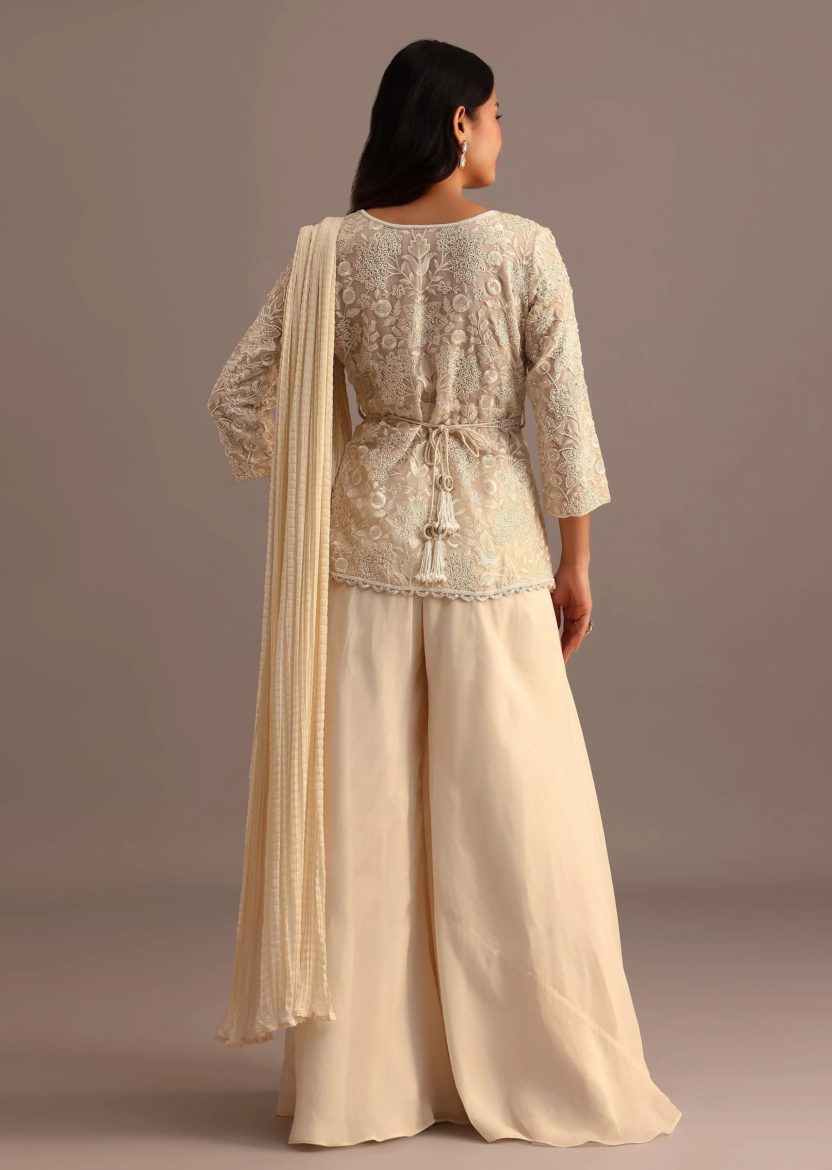 White Embroidered Kurti Palazzo Set With Chiffon Dupatta And Belt - Image 5
