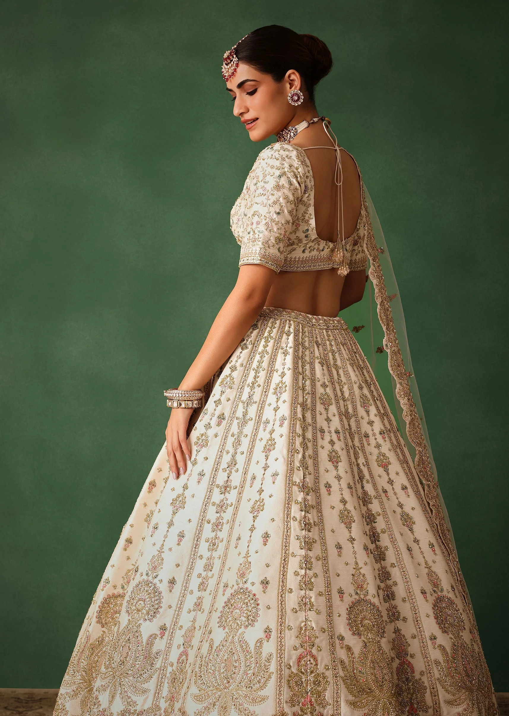 White Embroidered Lehenga Set In Raw Silk - Image 4