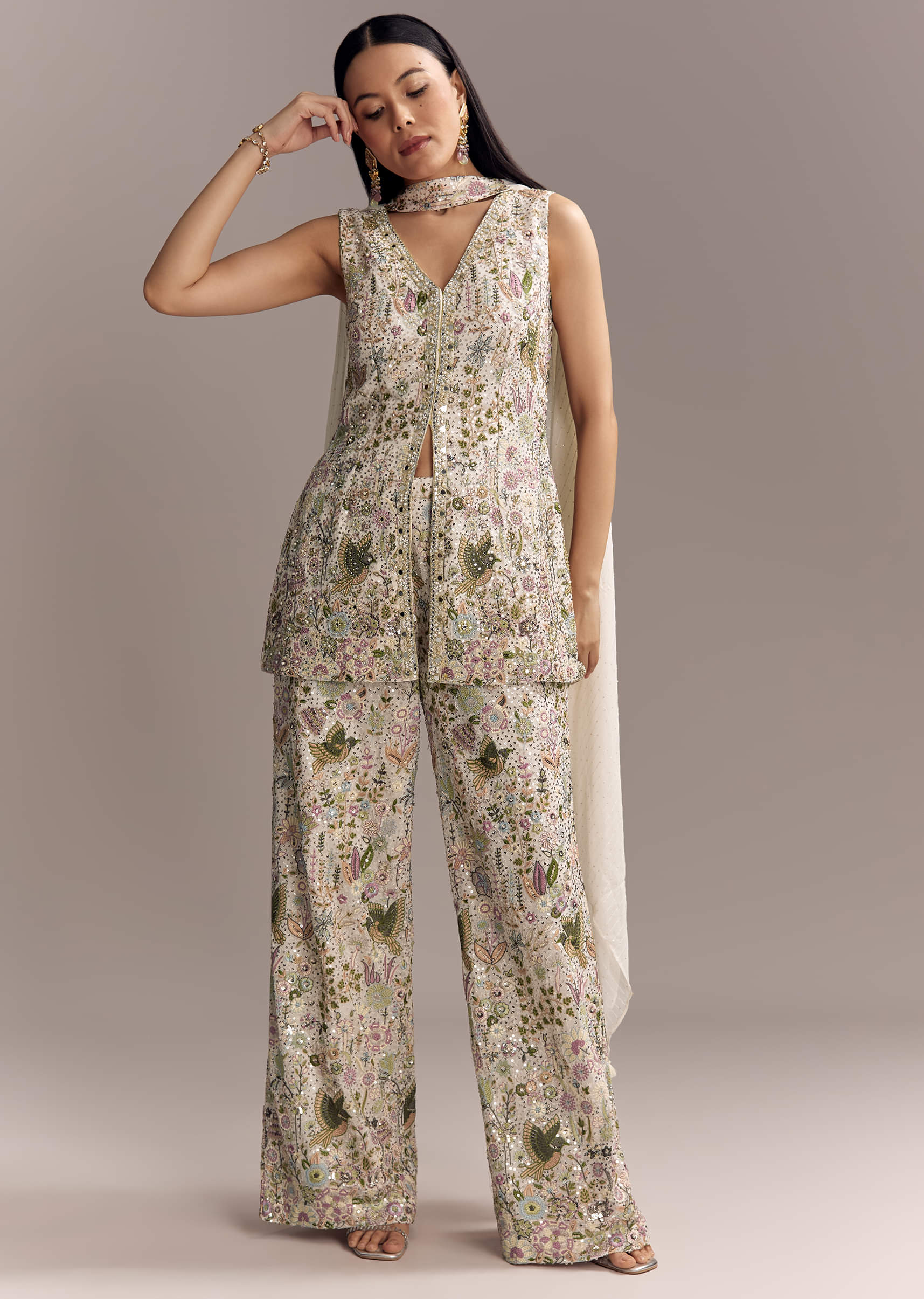 White Georgette Palazzo Suit With Sequins And Resham Embroidery - Image 3