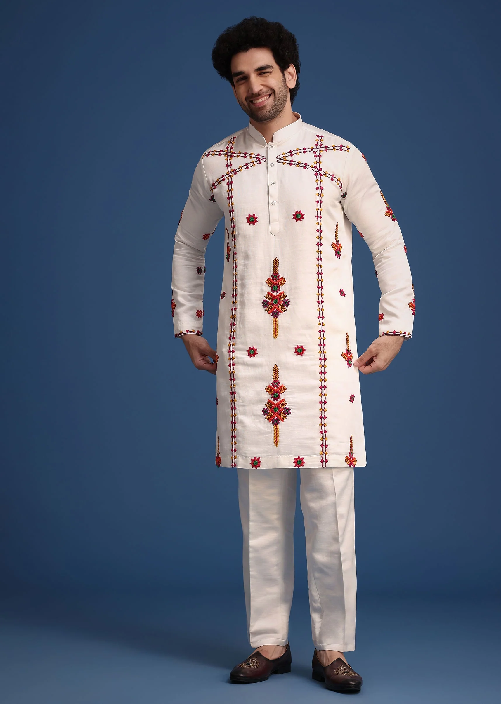 White Kurta Pant Set With Rani Pink Dupatta - Image 6