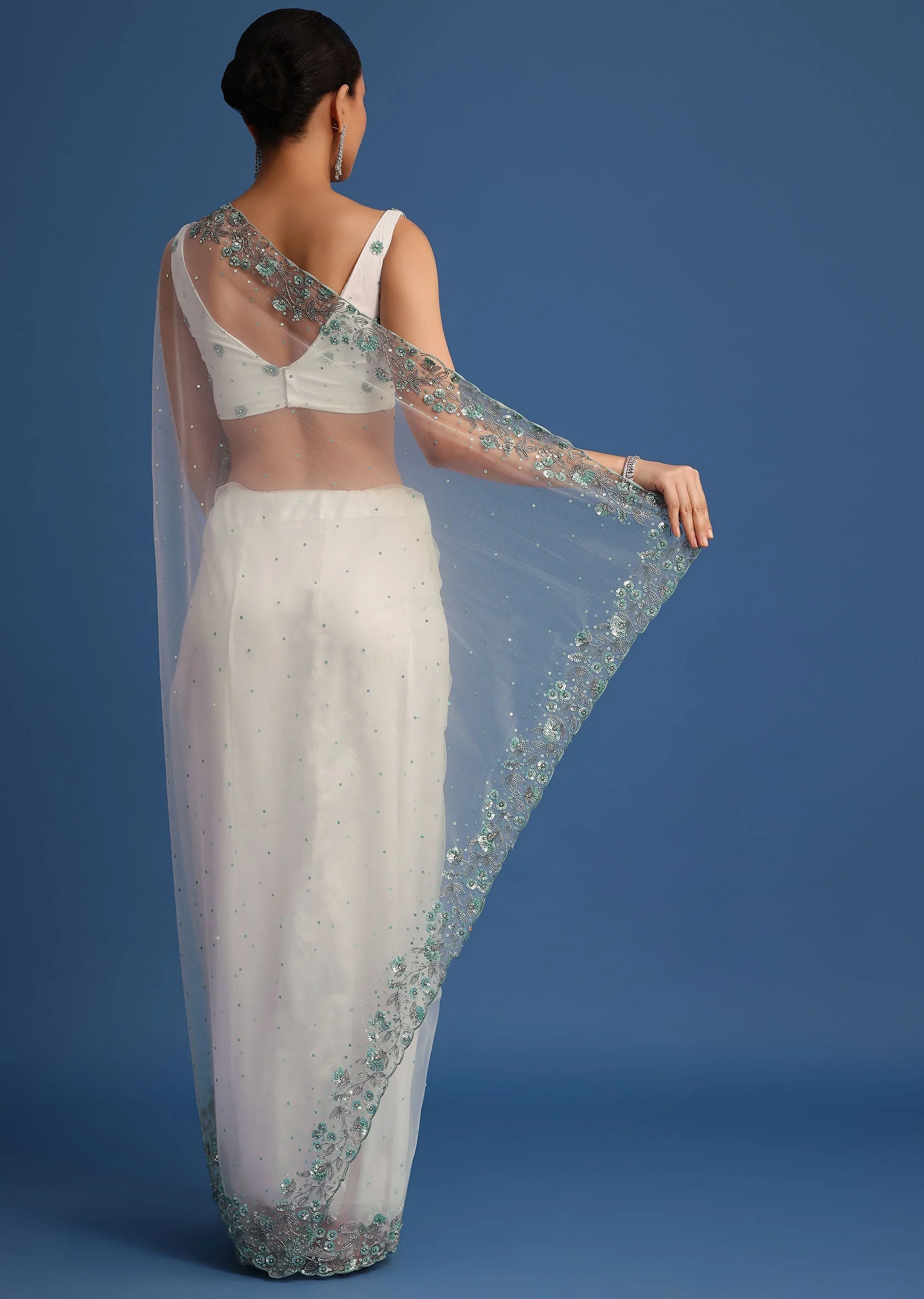White Net Cutdana And Sequin Embroidered Saree - Image 4