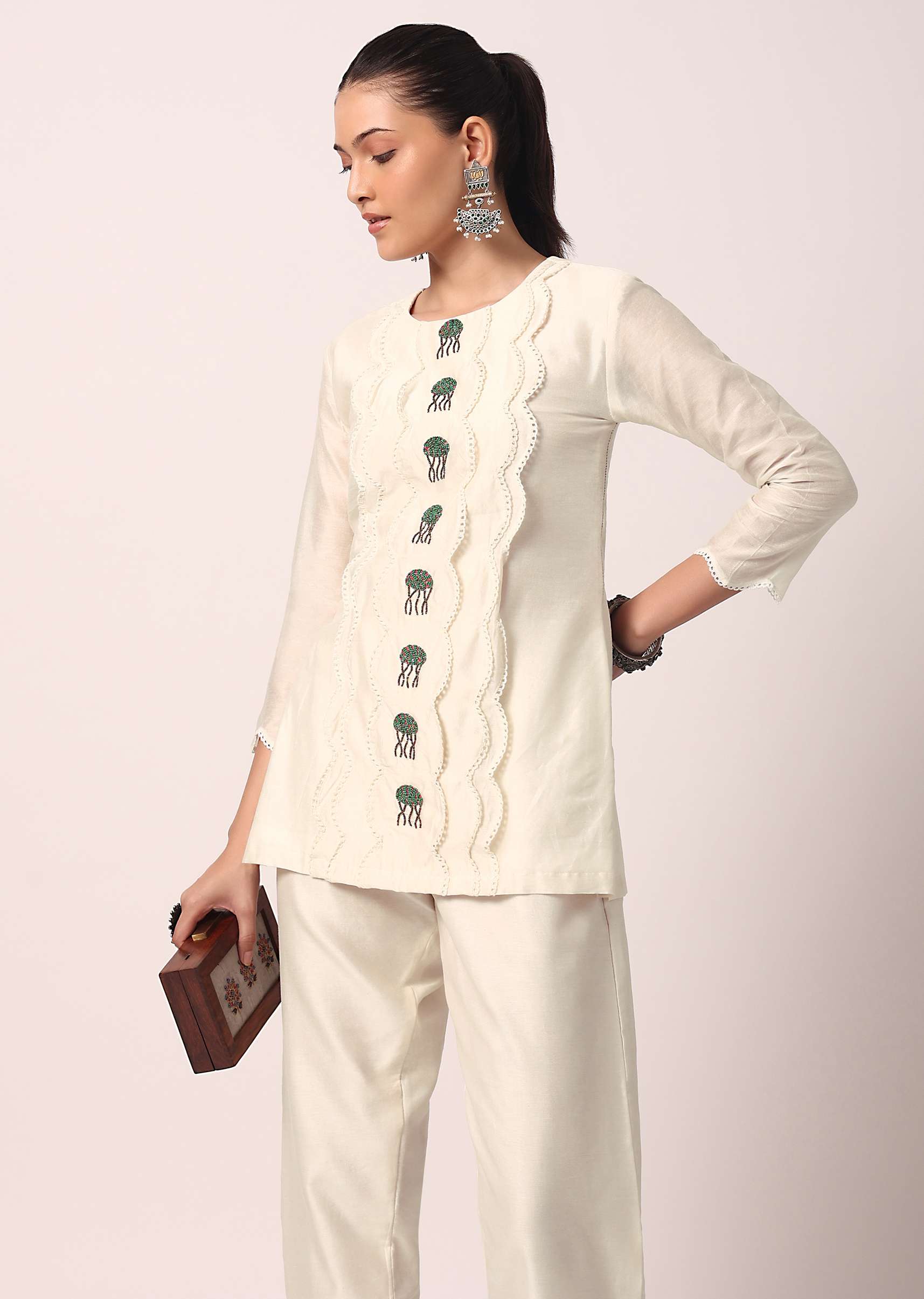 White Pant Set With Embroidered Kurta - Image 3