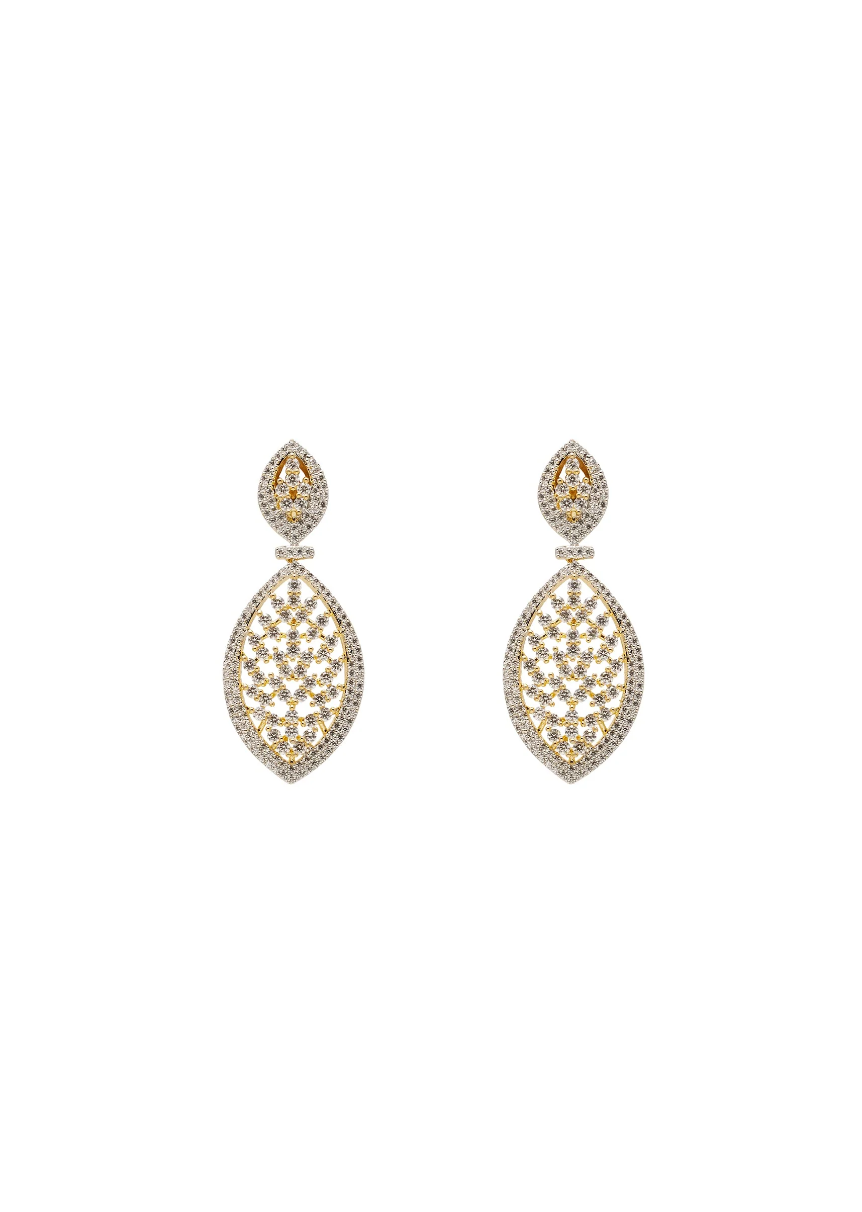 White Pearl And Zirconia Necklace Set - Image 4