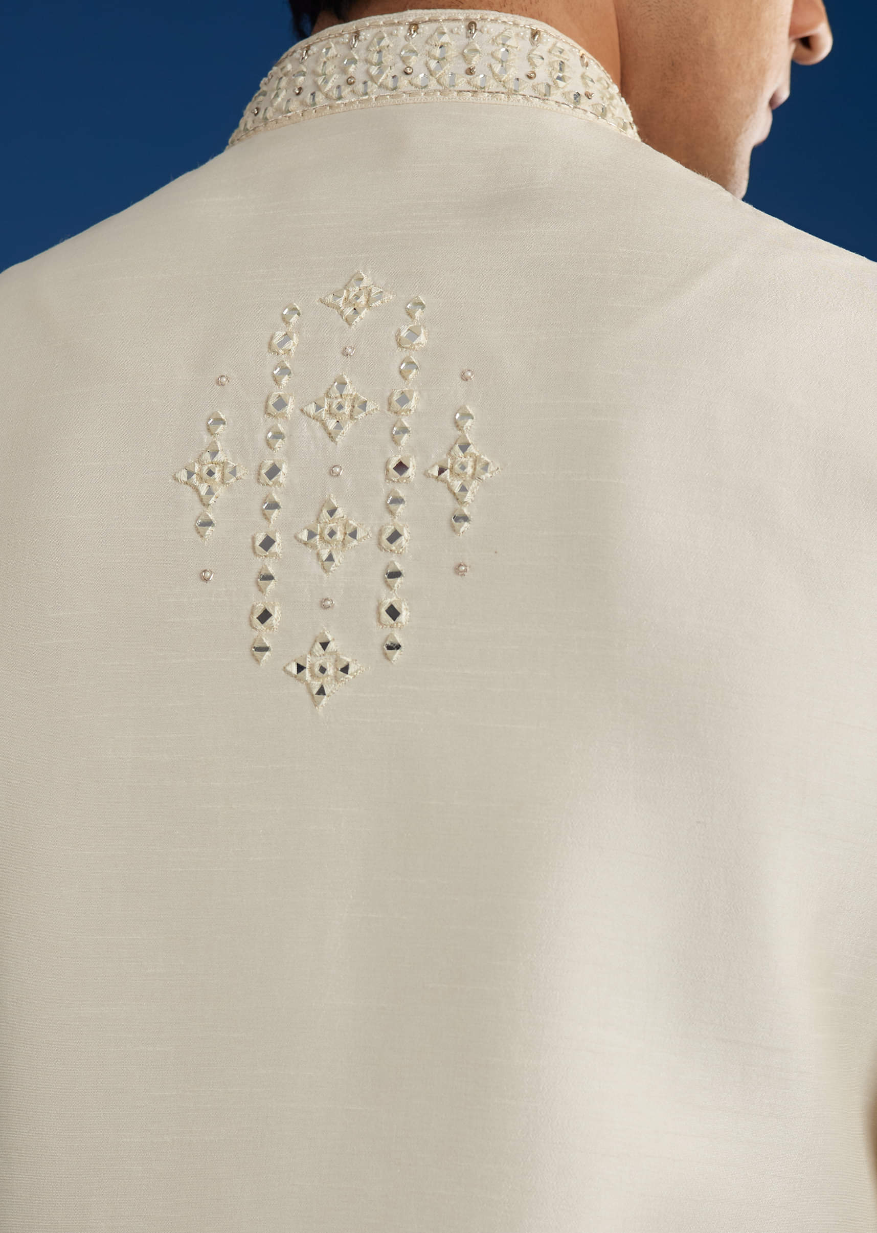 White Rawsilk Jacket Kurta Set With Resham And Mirror Work - Image 4