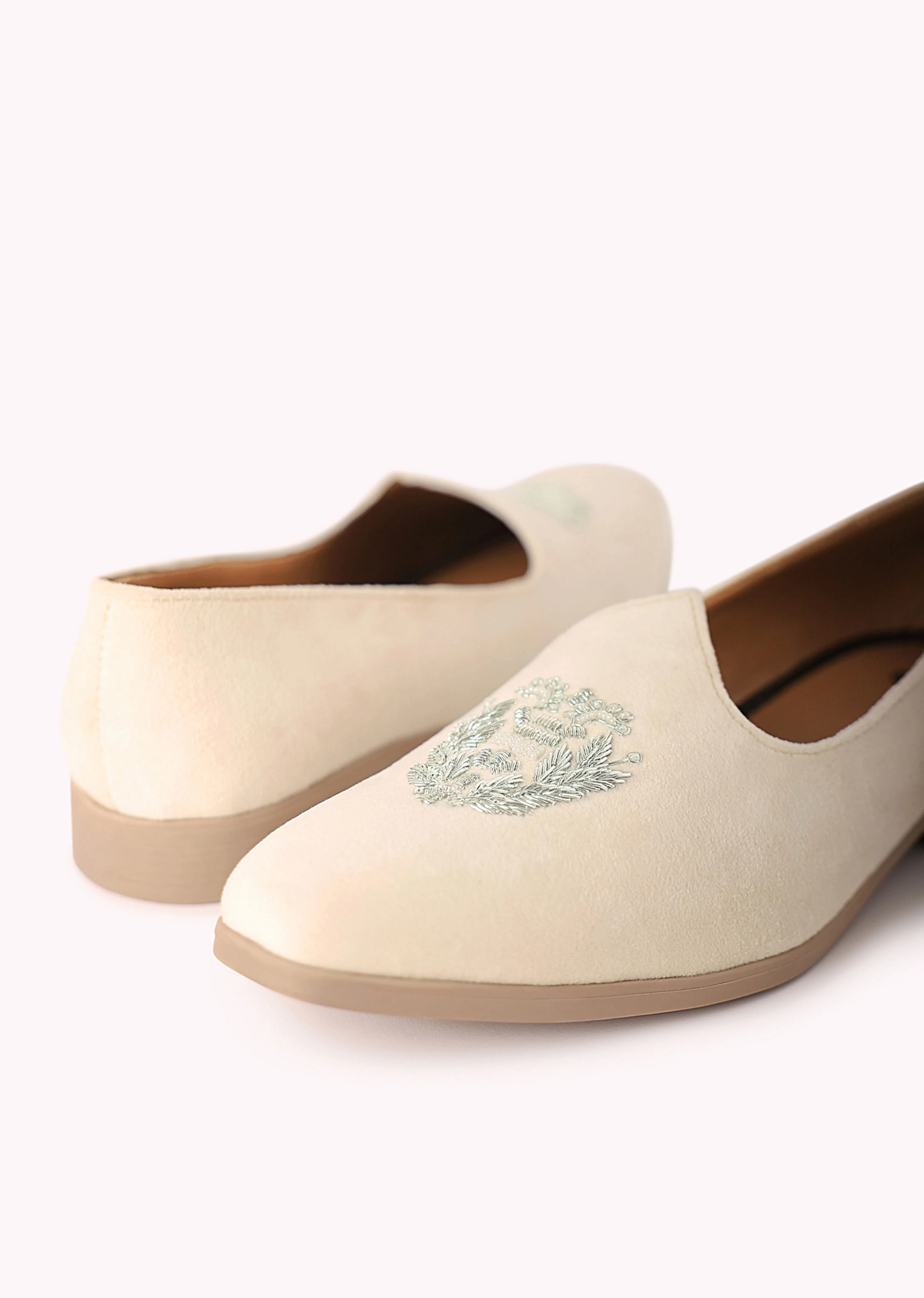 White Velvet Juttis - Image 2