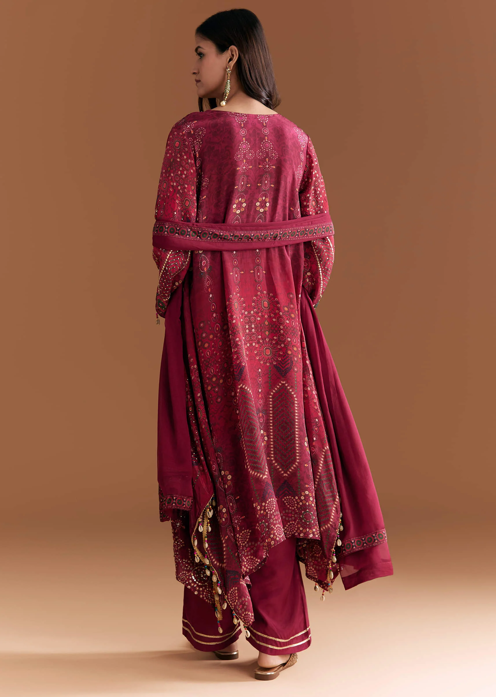 Wine Crepe Printed Kurta Set With Stone Work - Image 5