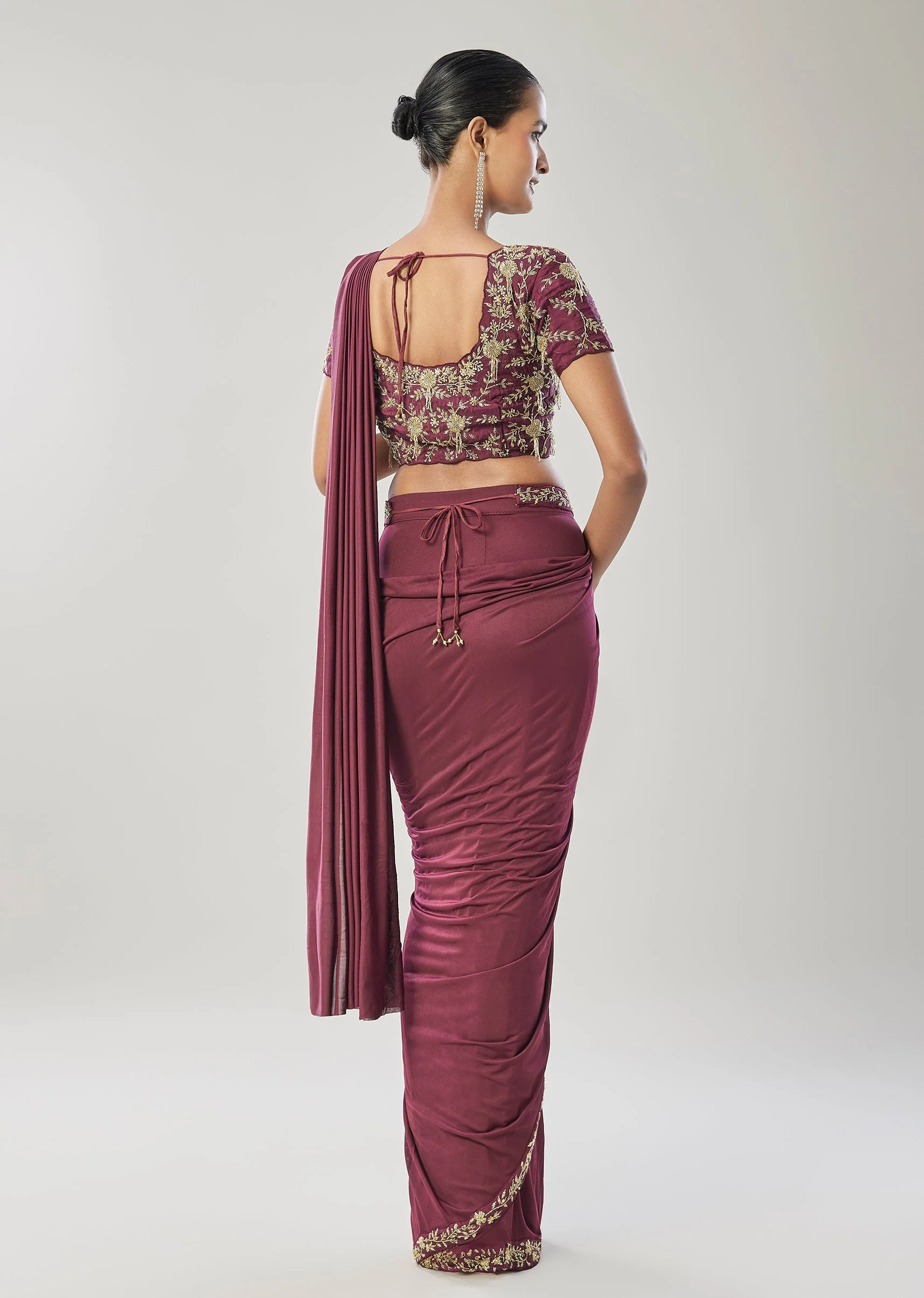 Wine Ready Pleated Saree With Belt - Image 5