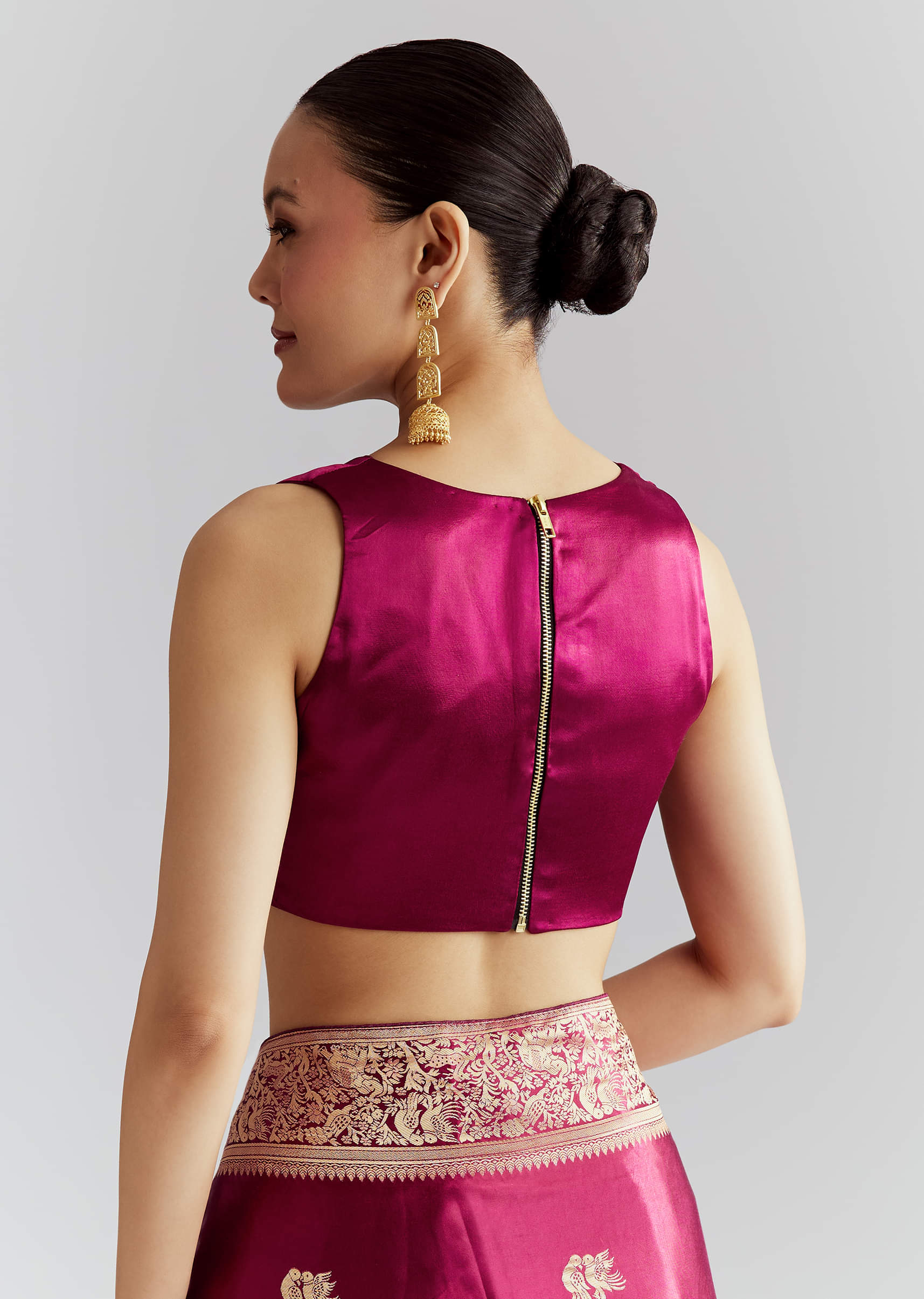 Wine Satin Silk Woven Saree With Heavy Zari Embroidery - Image 8