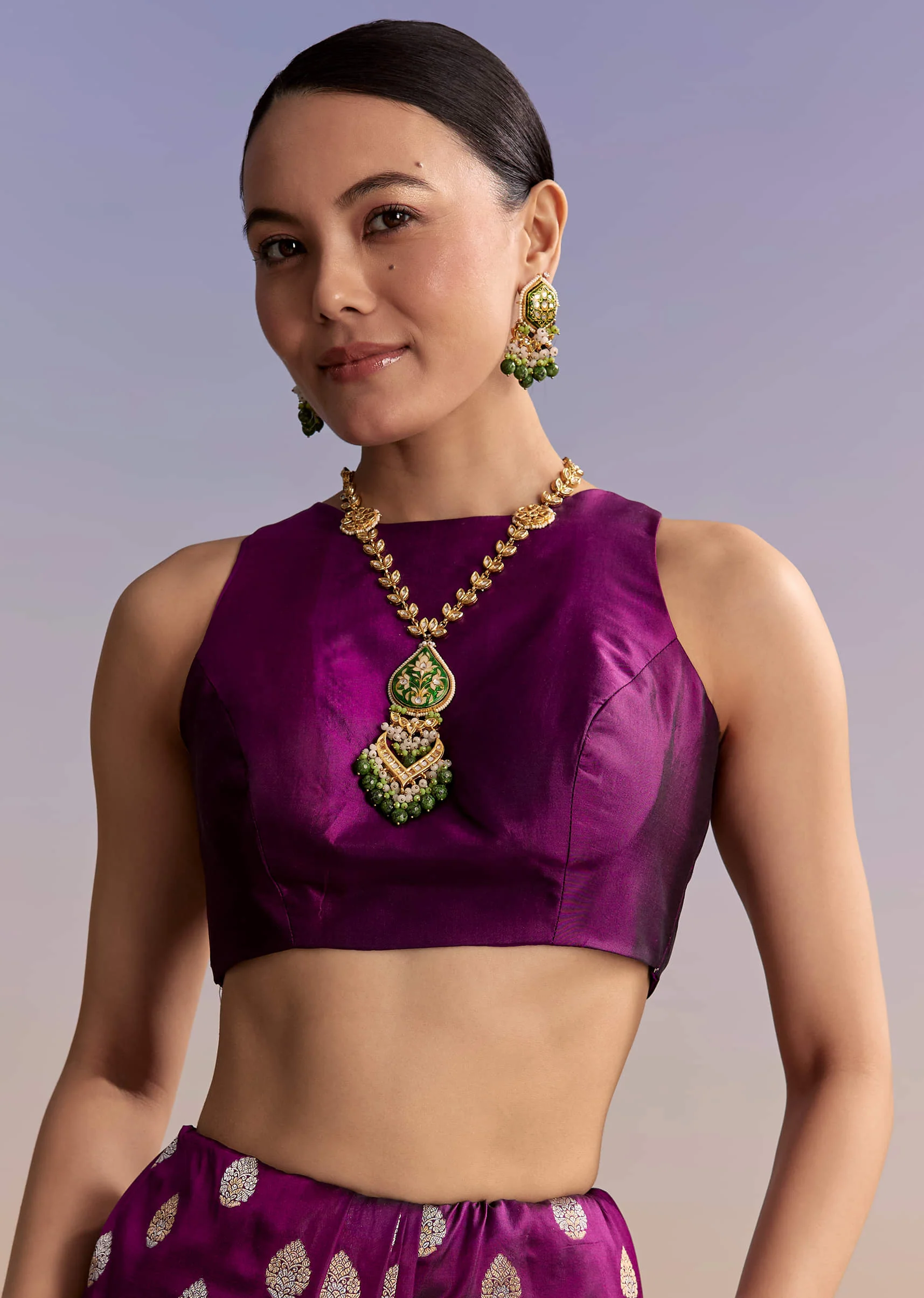 Wine Silk Handwoven Banarasi Saree With Zari Butti - Image 7