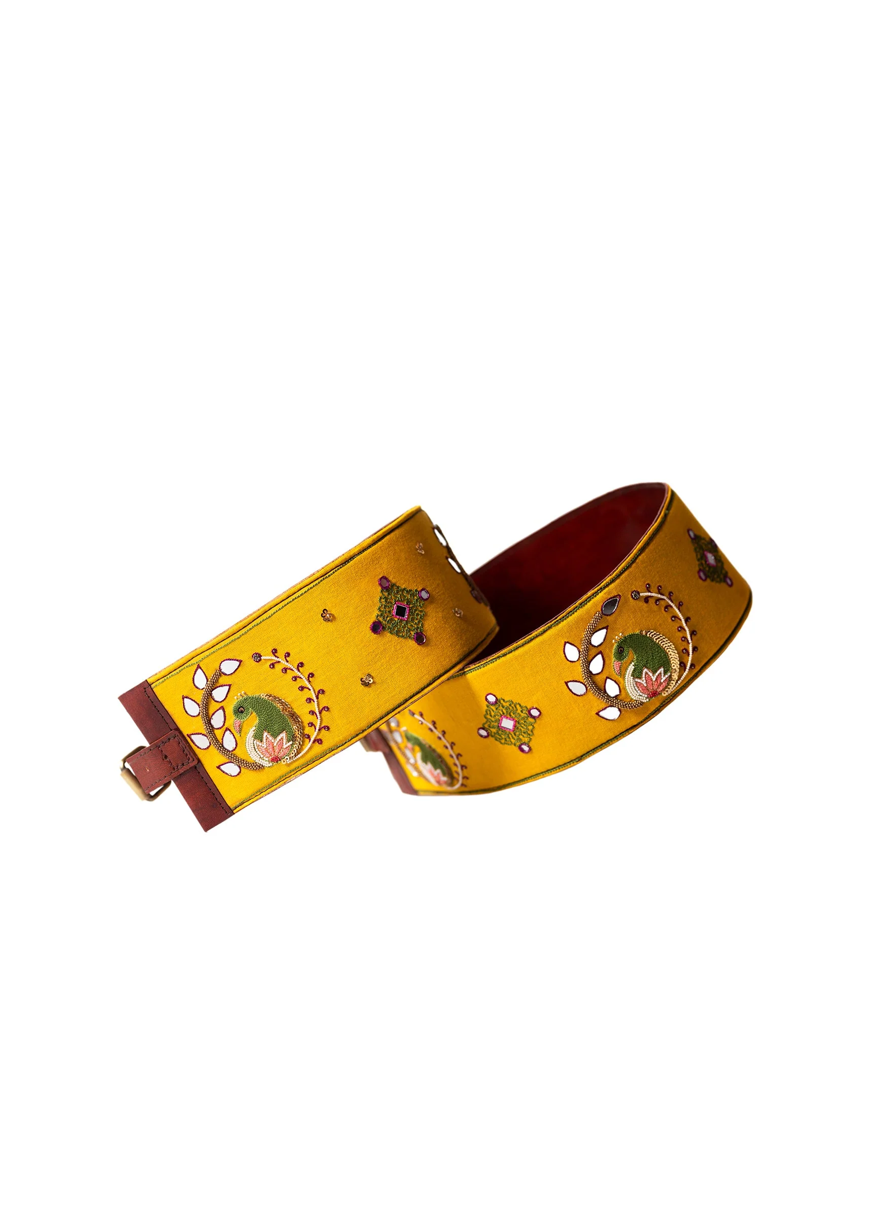 Yellow And Olive Embroidered Waist Belt - Image 4