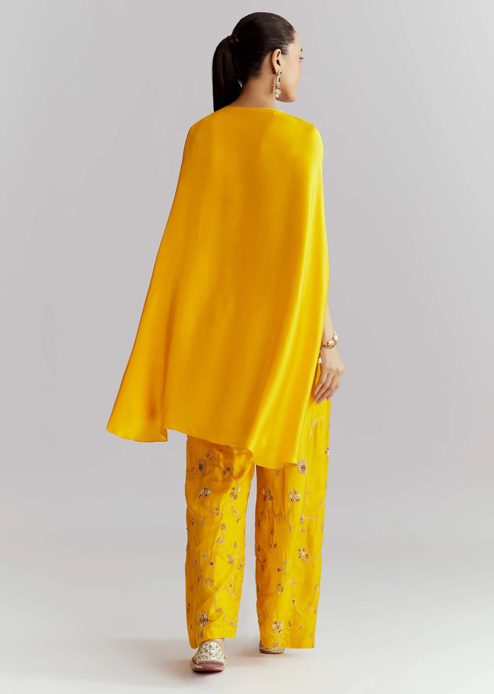 Yellow Crepe Indo Western Set With Heavy Hand Embroidery - Image 5