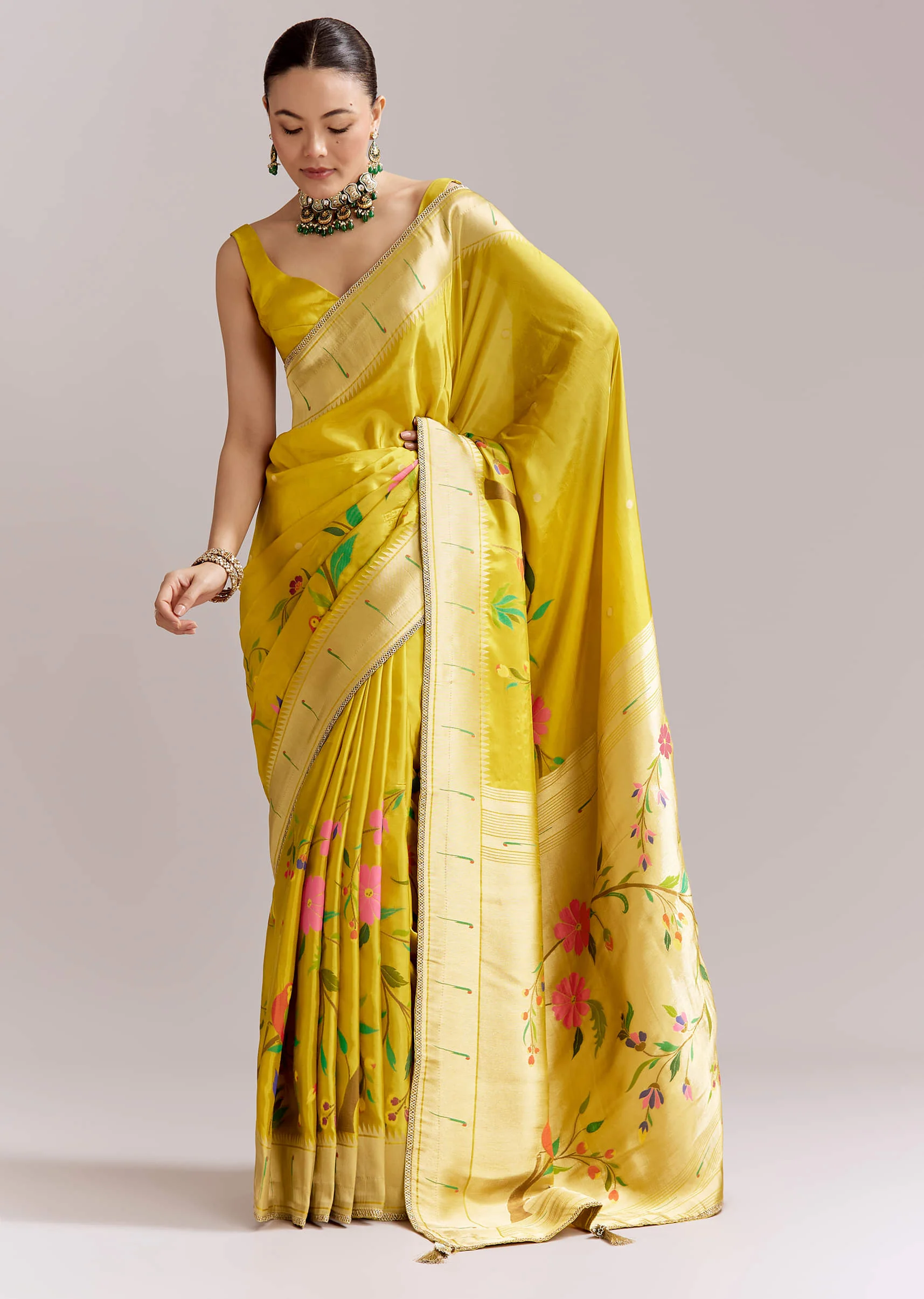 Yellow Dola Silk Woven Muniya Paithani Saree With Zari Border - Image 3