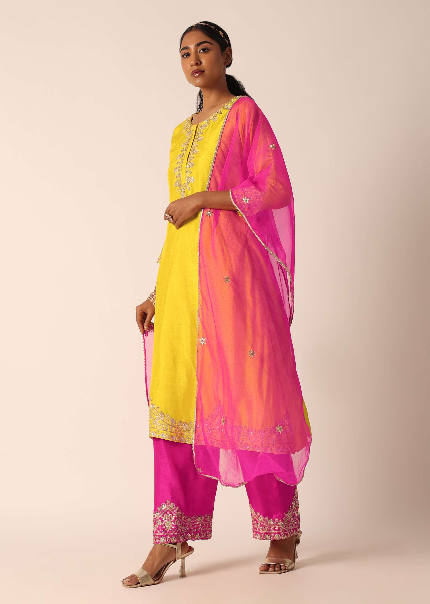 Yellow Embroidered Kurta Set With Organza Dupatta And Gota Patti Work - Image 13