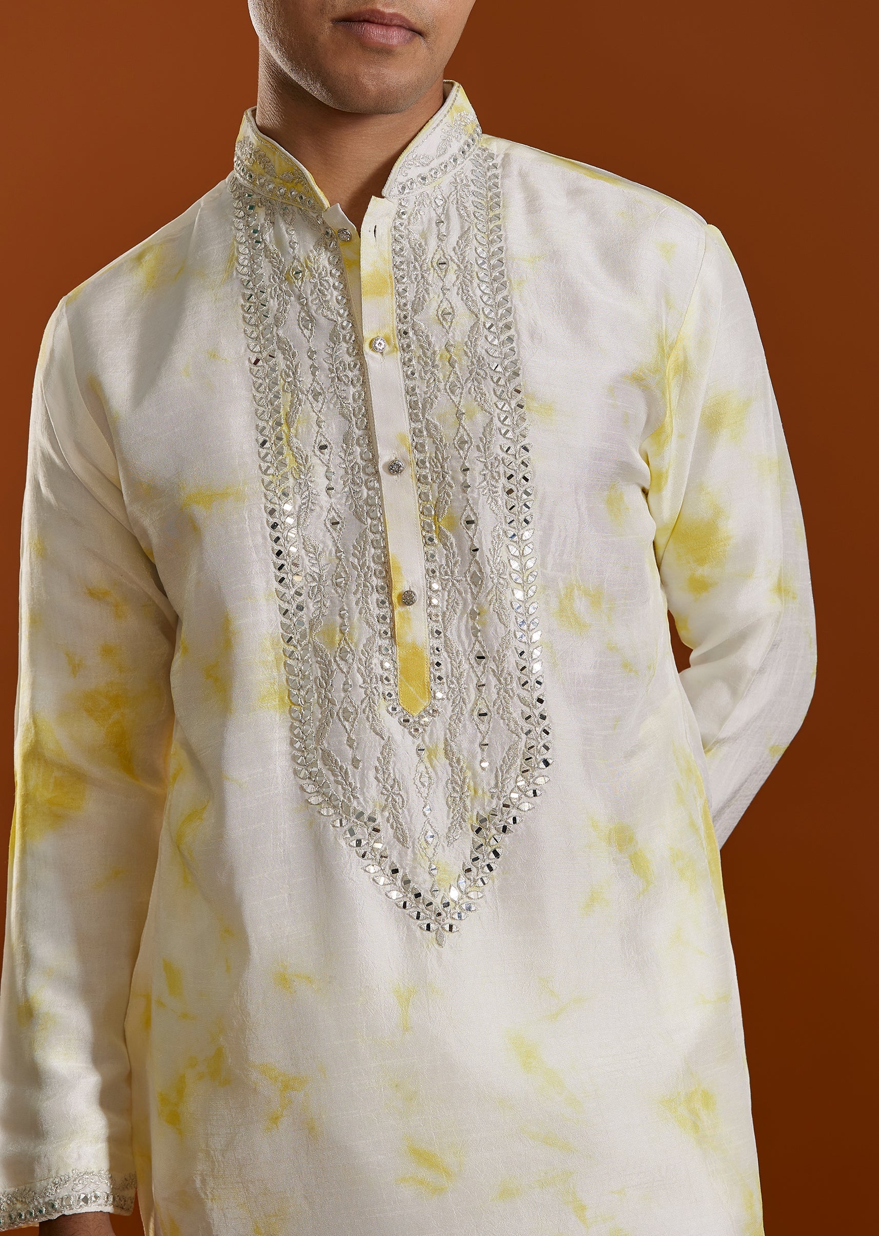 Yellow Embroidered Viscose Kurta Set With Dupatta - Image 2