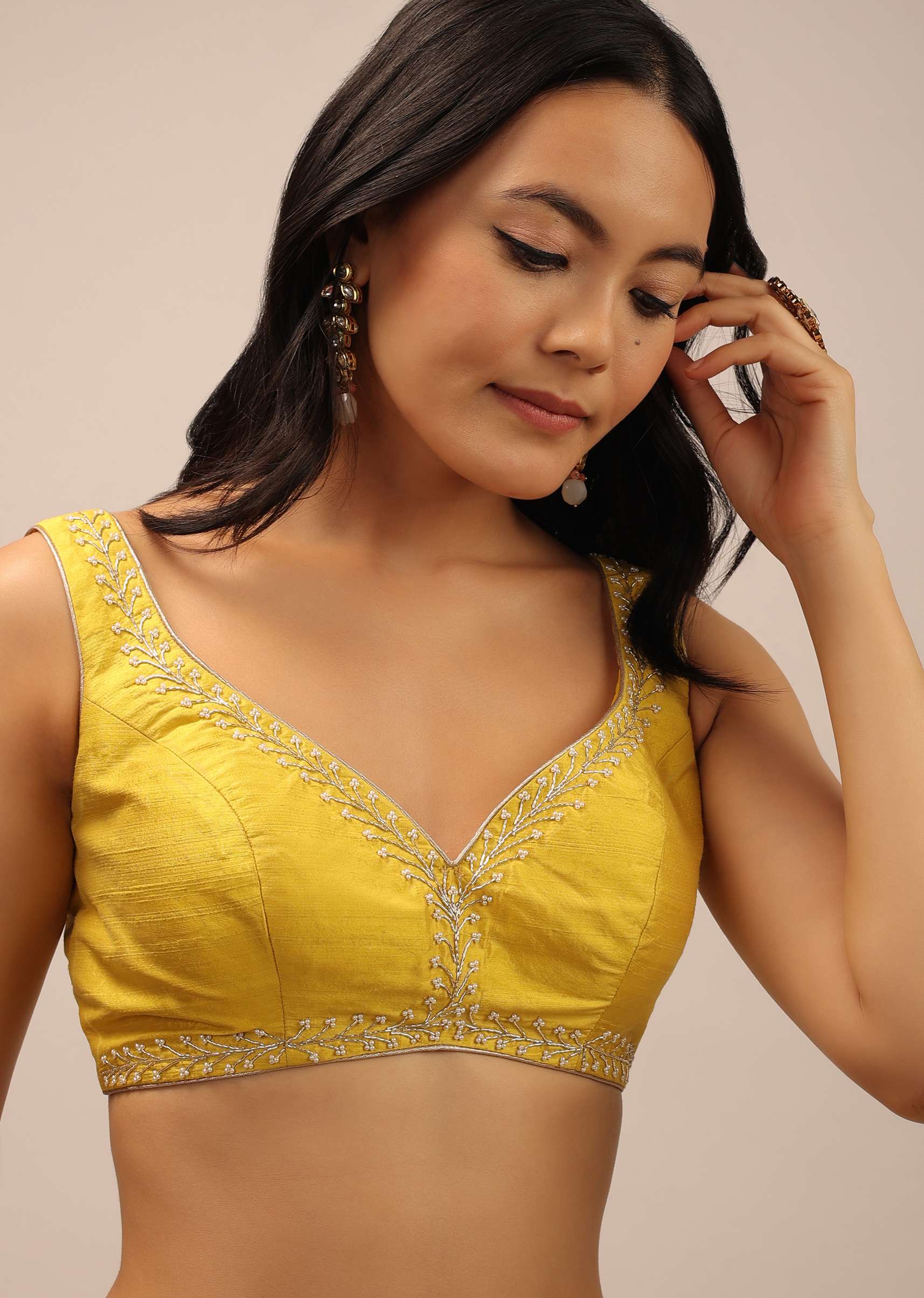 Yellow Festive Blouse With Thread Work And Sweetheart Neckline - Image 4