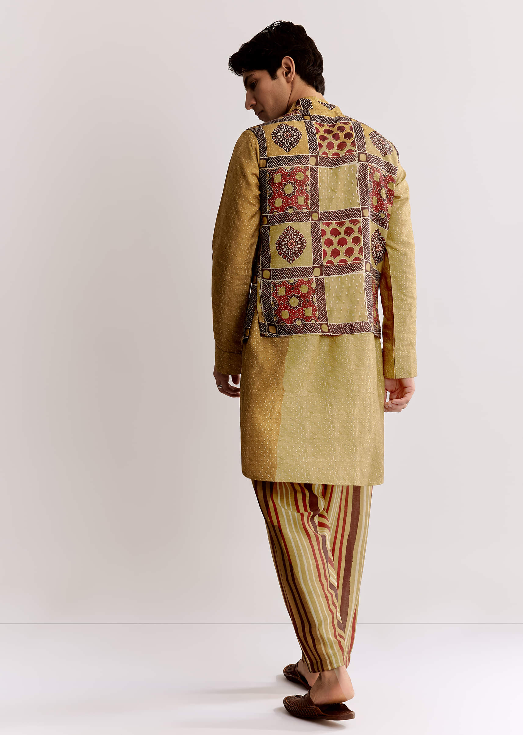 Yellow Linen Kurta Jacket Set With Ajrakh Print - Image 5