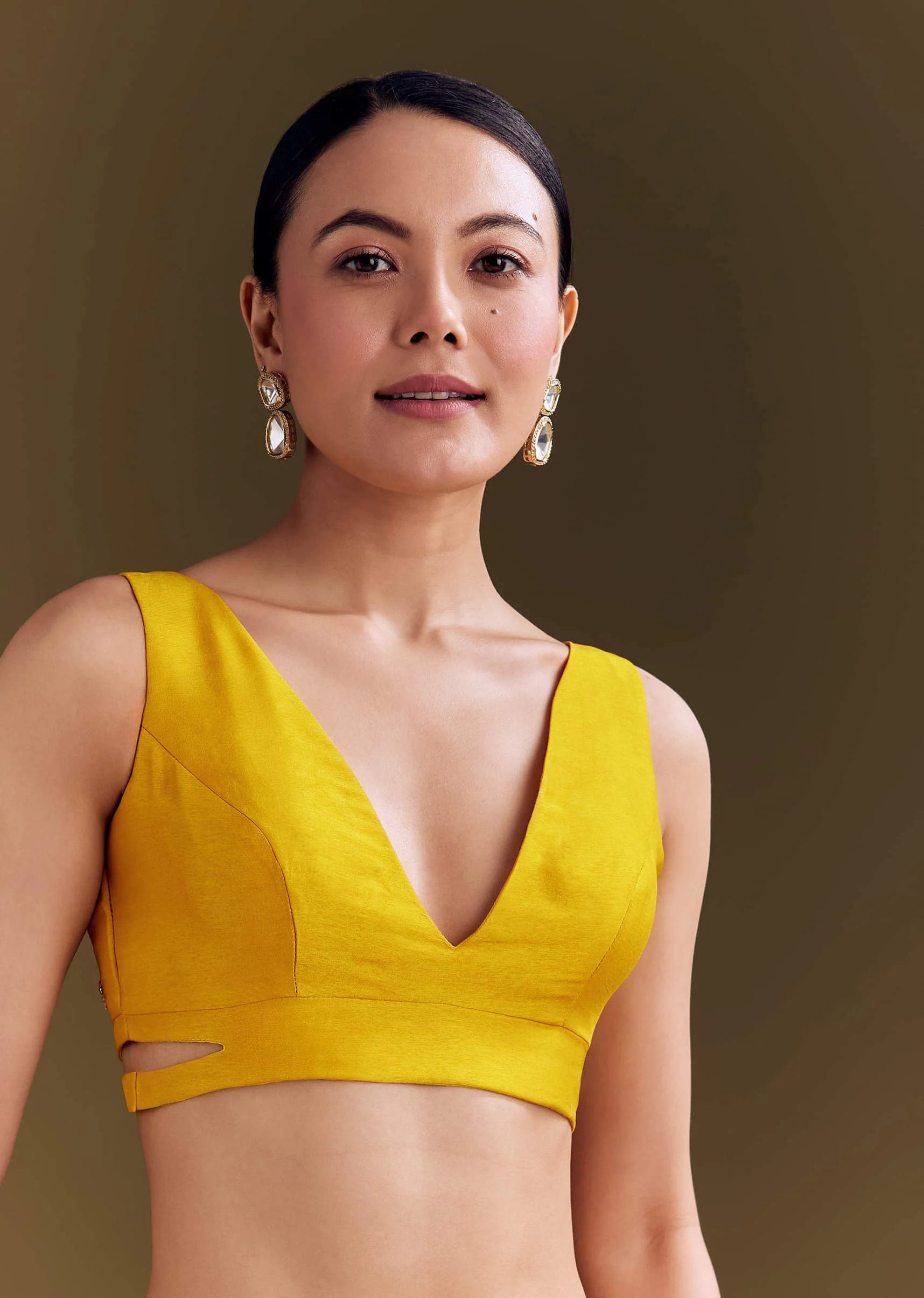 Yellow Organza Saree With Floral Print And Beaded Border - Image 7