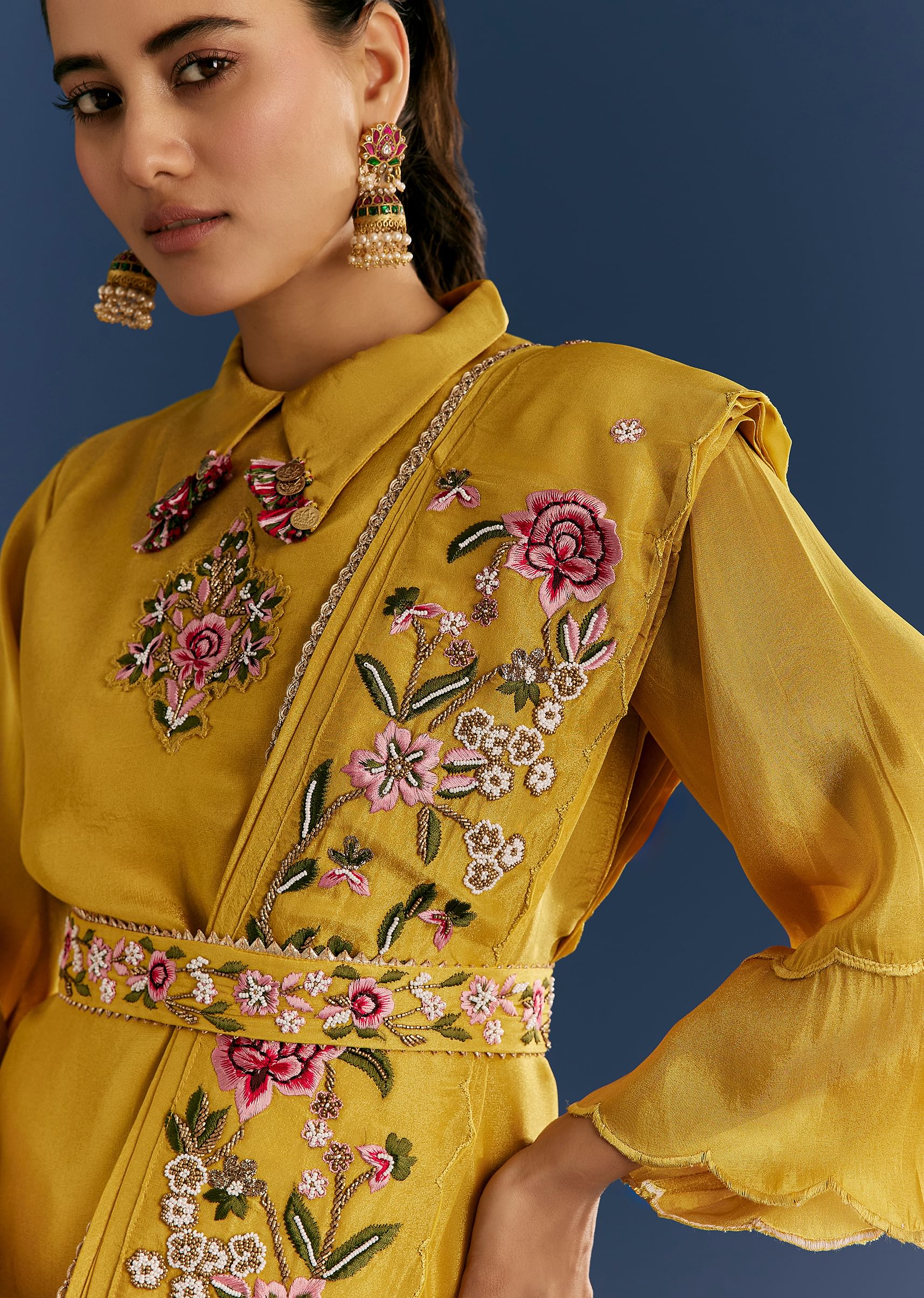 Yellow Resham Embroidered Kurta Dhoti Set With Draped Dupatta And Belt - Image 2