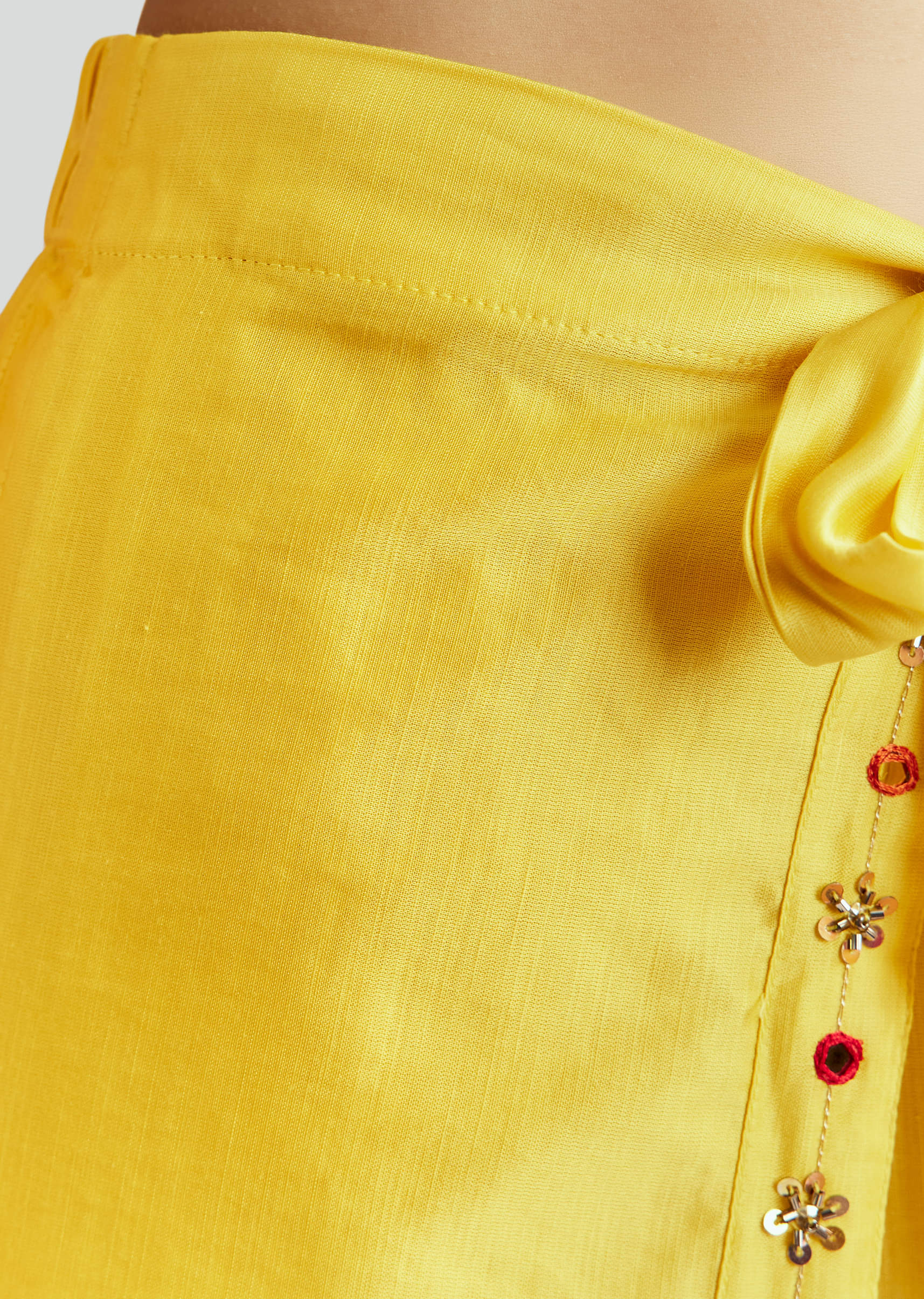 Yellow Satin Indo Western Set With Bandhani And Leheriya Print - Image 6