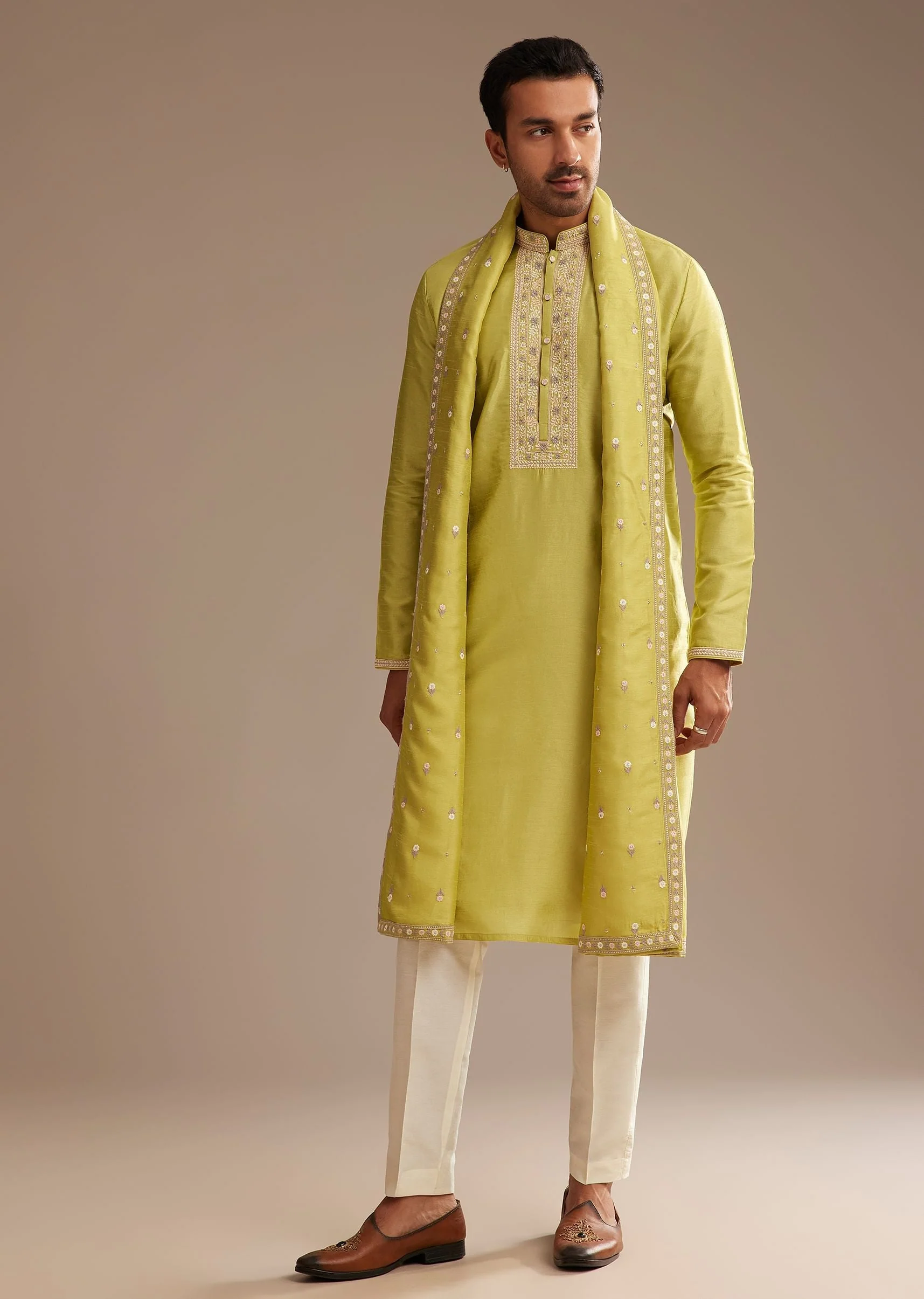 Yellow Silk Embroidered Kurta Set With Dupatta - Image 3
