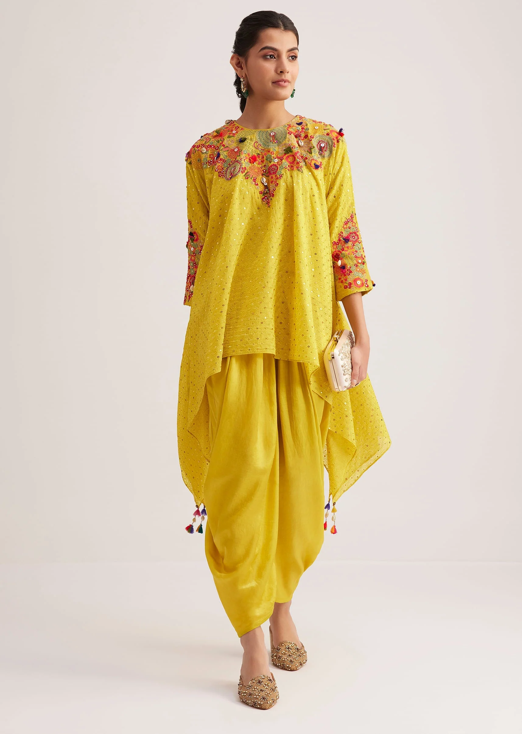 Yellow Silk Kurta Dhoti Set With Resham Embroidery And Tassel Details - Image 3