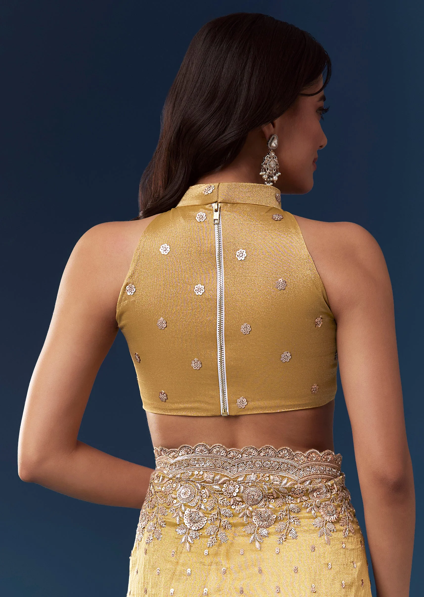 Yellow Tissue Saree With Scallop Heavy Embroidered Border And Sequin Work - Image 8