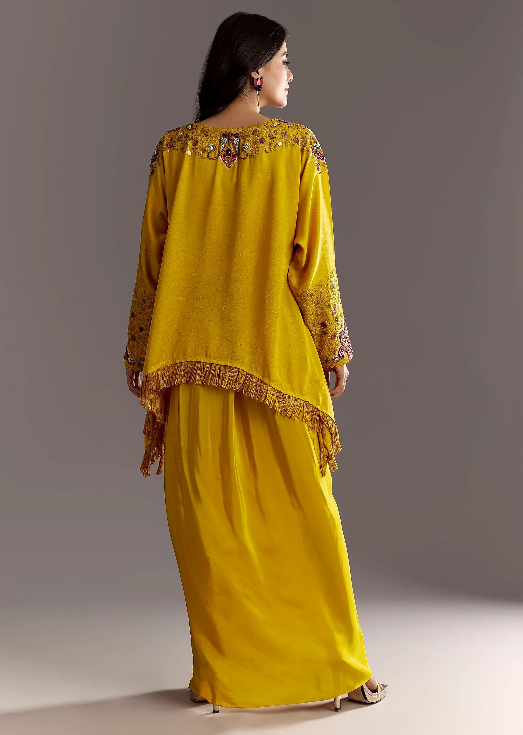 Yellow Tussar Silk Kurta Skirt With Beads And Threadwork - Image 5