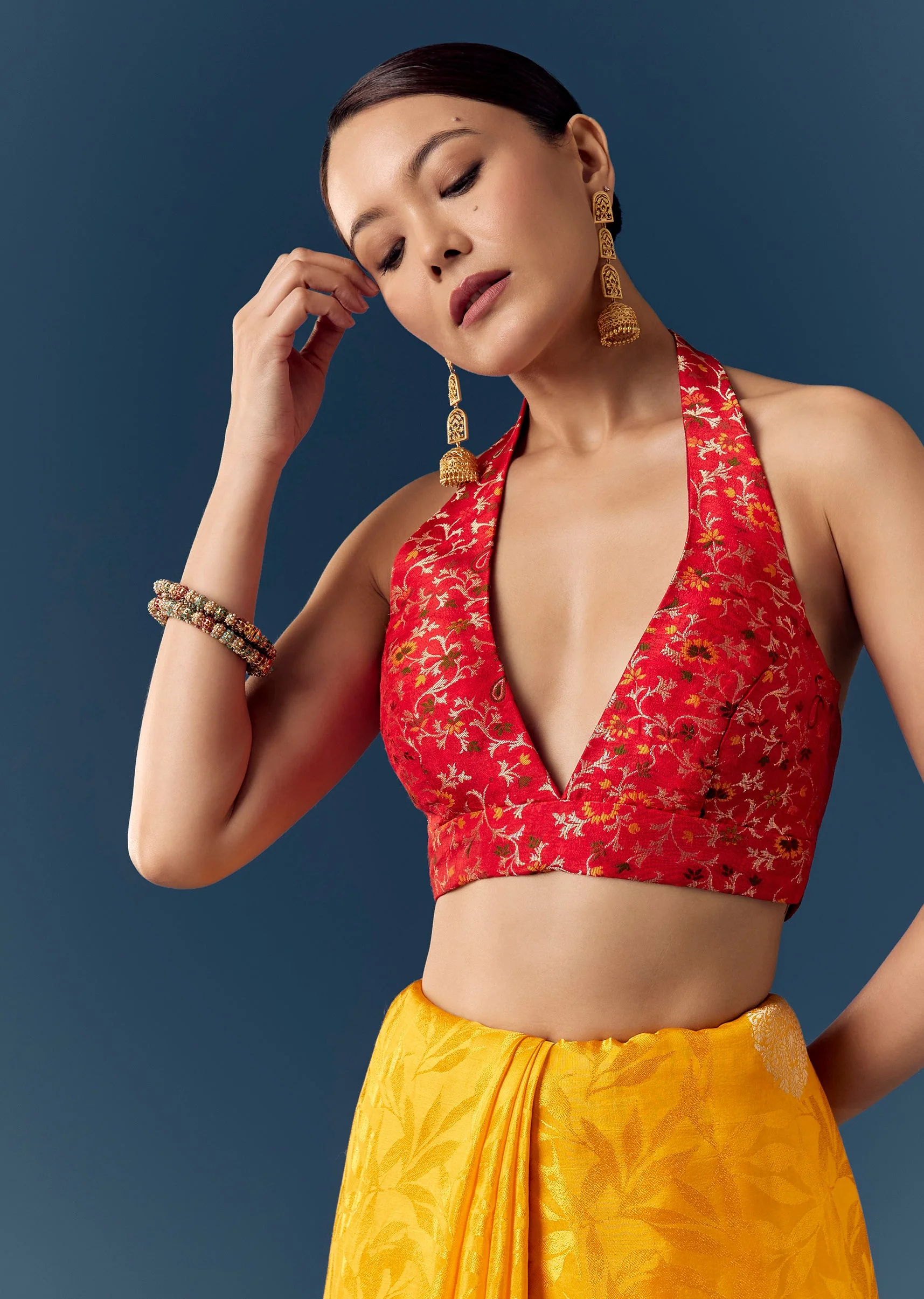 Yellow Zari Woven Jacquard Saree with Contrast Brocade Blouse - Image 7